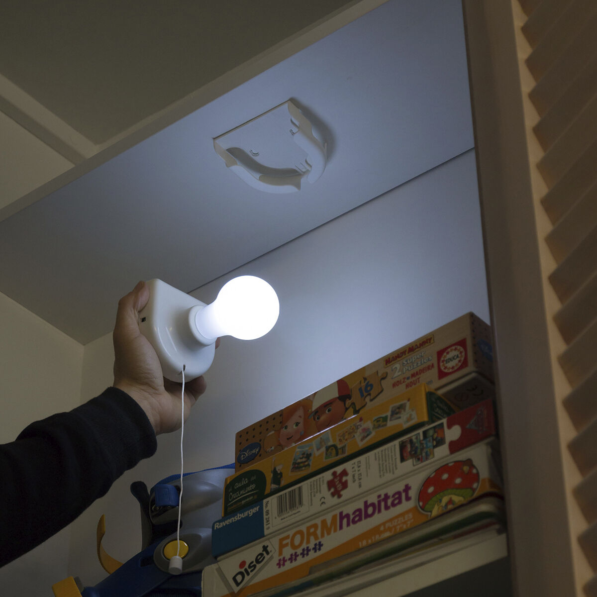 Lâmpada LED Portátil Stilamp InnovaGoods